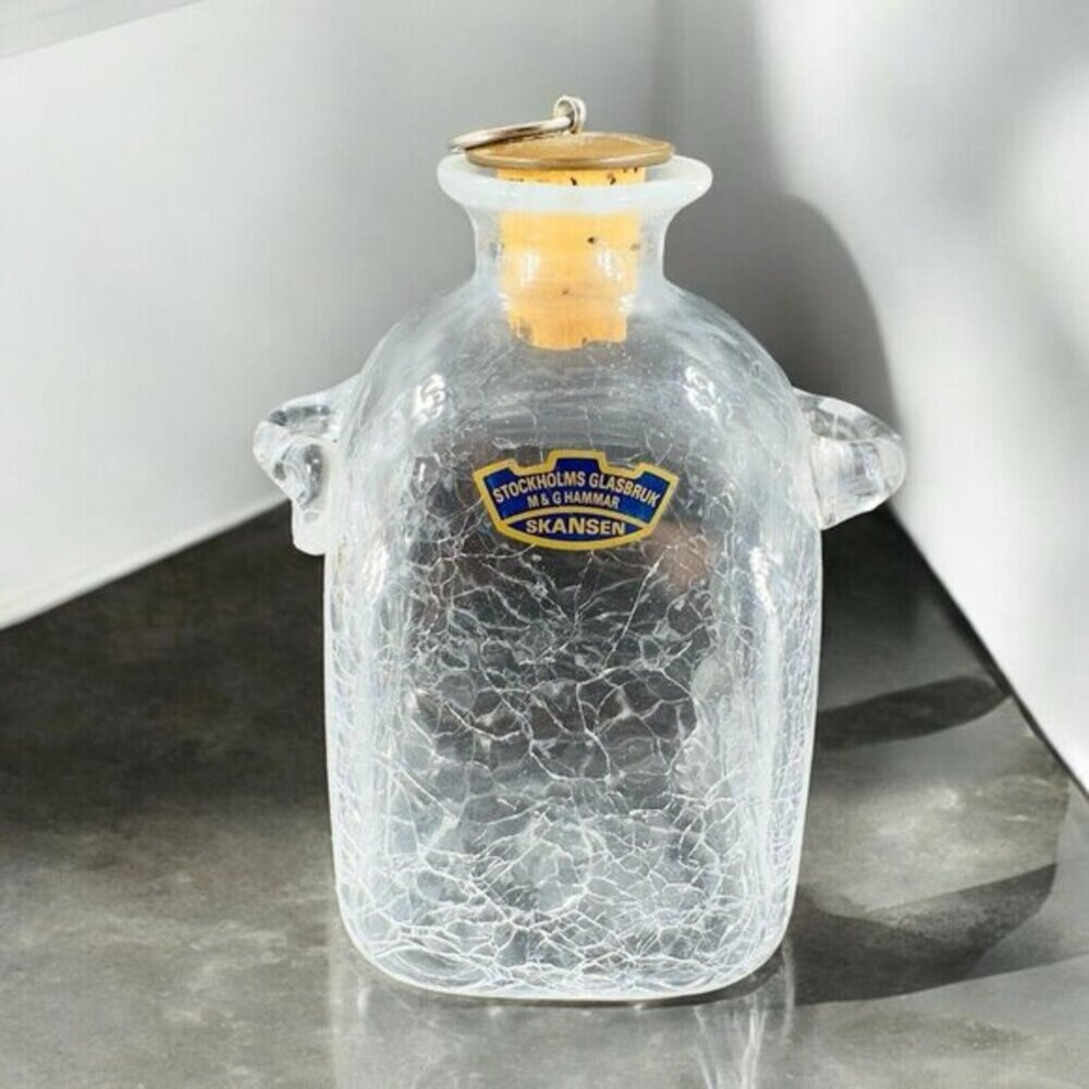 STOCKHOLMS GLASBRUK SKANSEN CRACKLE GLASS BOTTLE WITH COIN CORK STOPPER‎ M&G